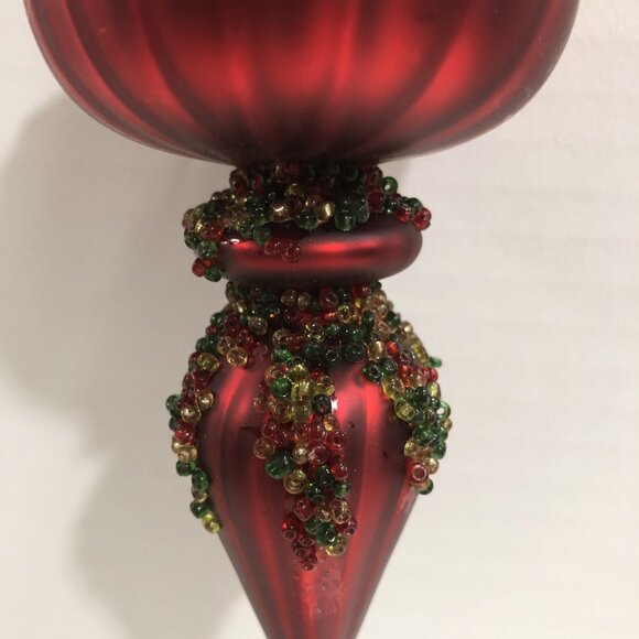 red glass finial Christmas tree ornament - Picture 5 of 8